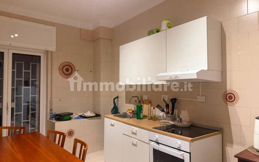 Stanza singola viale Quinto Orazio Flacco, Bari — foto 6 di 9