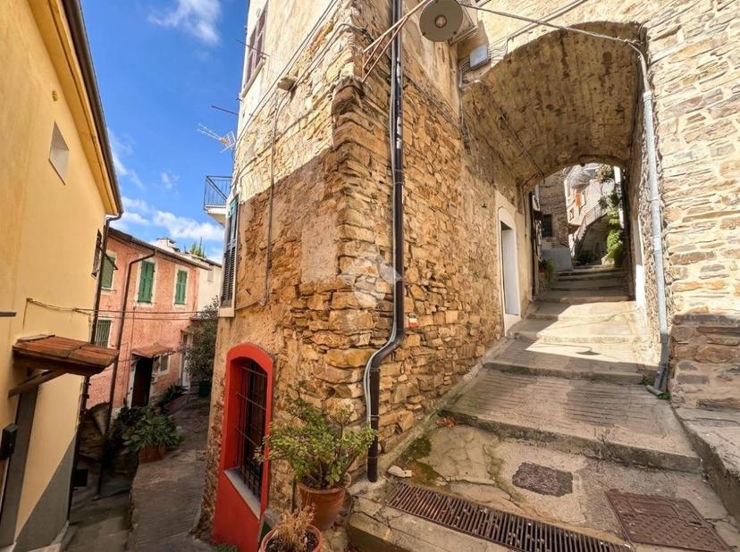Rustico via Monsignor Vincenzo Bracco 20, Piani, Torrazza, Imperia — foto 23 di 29