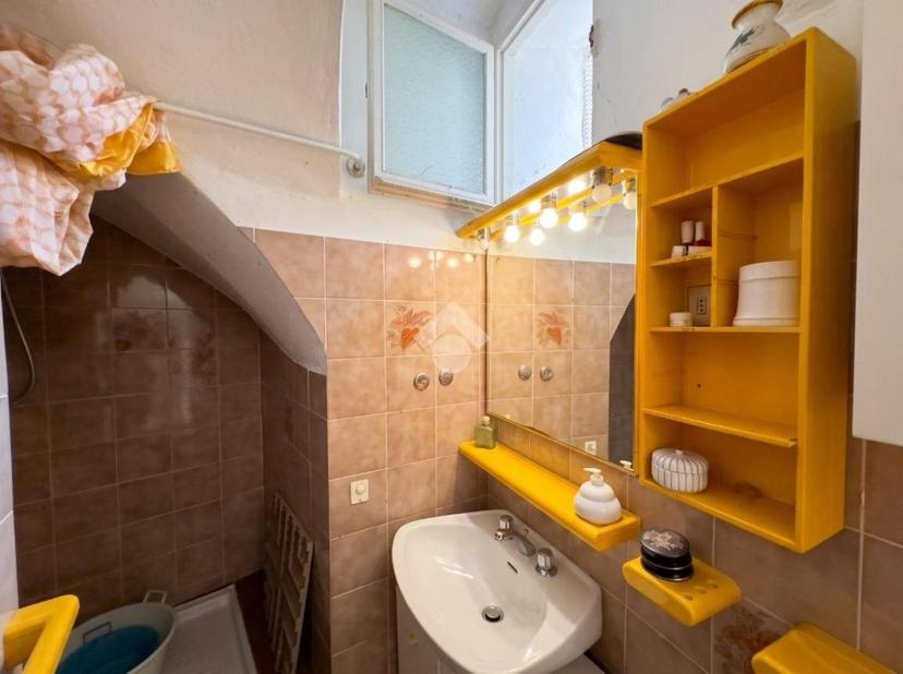 Rustico via Monsignor Vincenzo Bracco 20, Piani, Torrazza, Imperia — foto 16 di 29