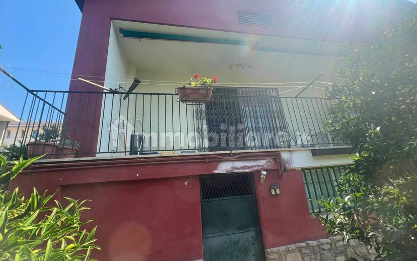Villa bifamiliare via Antonio Gramsci 21, Centro, Fondi — foto 8 di 22