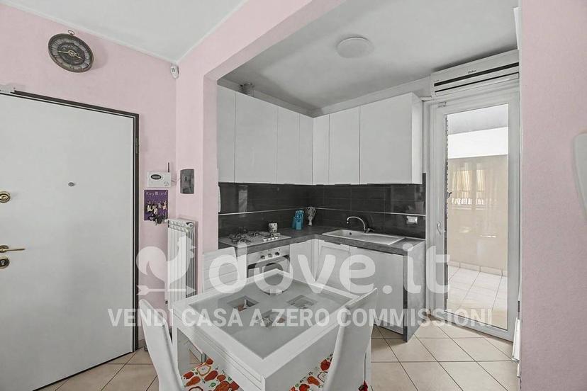 Trilocale via Zoni 47, Centro, Lavena Ponte Tresa