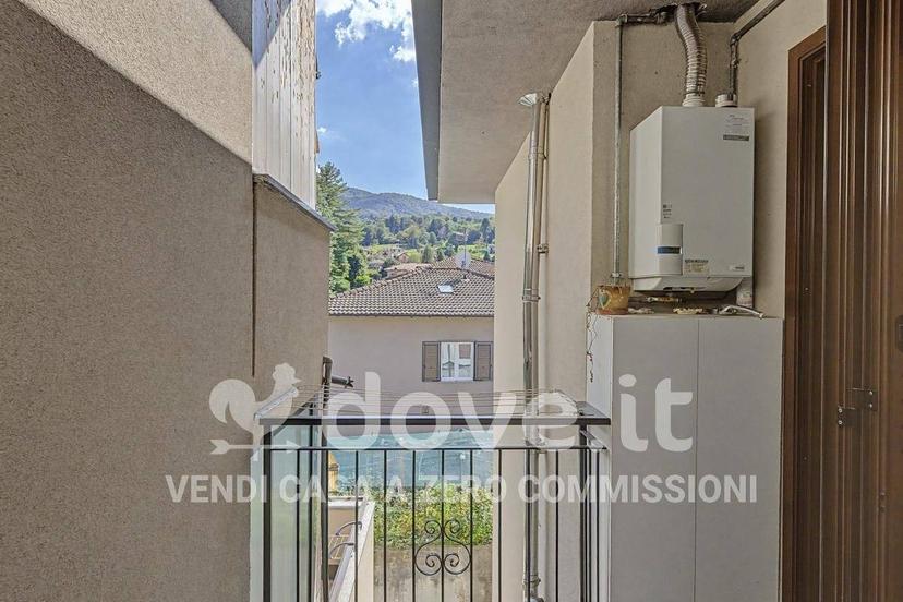Trilocale via Zoni 47, Centro, Lavena Ponte Tresa — foto 33 di 39
