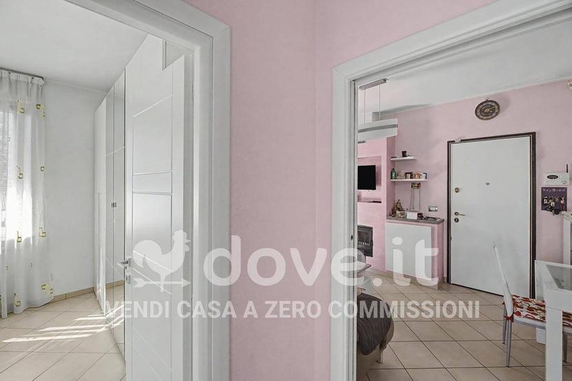 Trilocale via Zoni 47, Centro, Lavena Ponte Tresa — foto 24 di 39