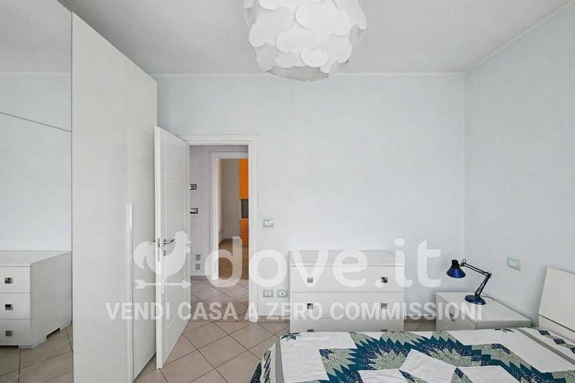 Trilocale via Zoni 47, Centro, Lavena Ponte Tresa — foto 10 di 39