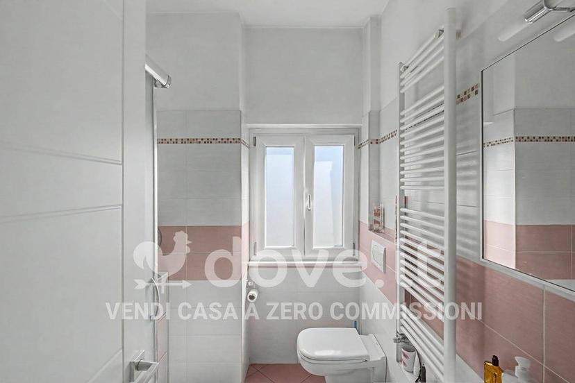 Trilocale via Zoni 47, Centro, Lavena Ponte Tresa — foto 20 di 39