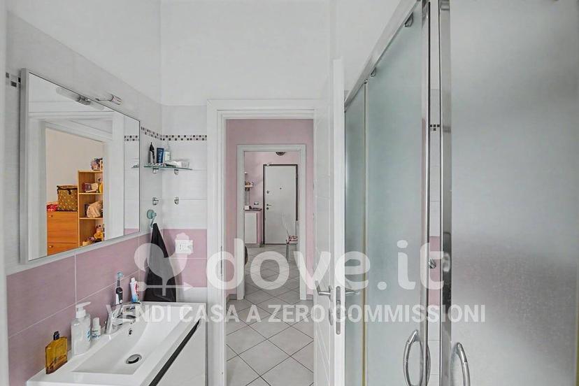 Trilocale via Zoni 47, Centro, Lavena Ponte Tresa — foto 13 di 39