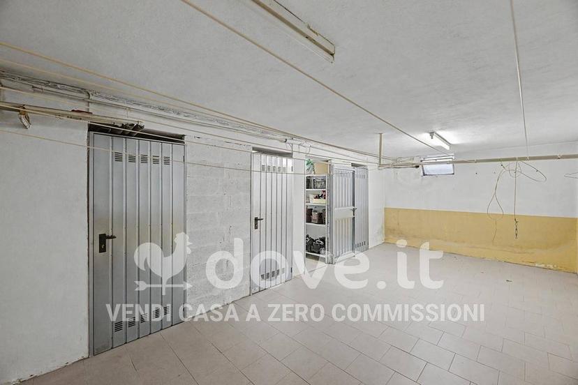 Trilocale via Zoni 47, Centro, Lavena Ponte Tresa — foto 7 di 39