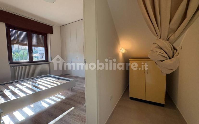 Bilocale ottimo stato, piano rialzato, Centro, San Giovanni Lupatoto — foto 3 di 8