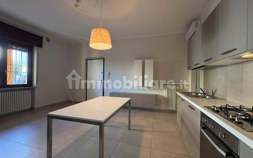 Bilocale ottimo stato, piano rialzato, Centro, San Giovanni Lupatoto — foto 6 di 8