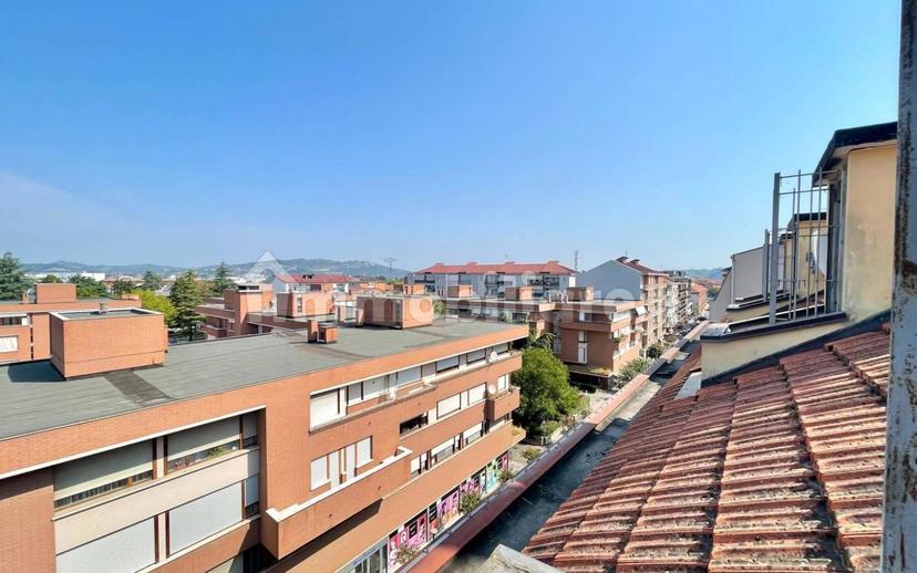 Bilocale corso Piave, 31, Borgo Piave, Corso Europa, Zona Ferrero, Alba — foto 11 di 13