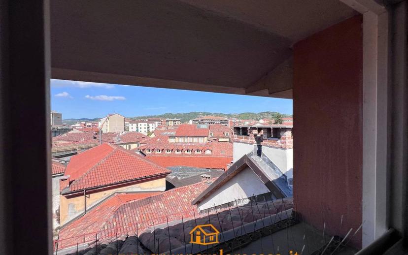Appartamento buono stato, terzo piano, Centro, Acqui Terme — foto 22 di 30