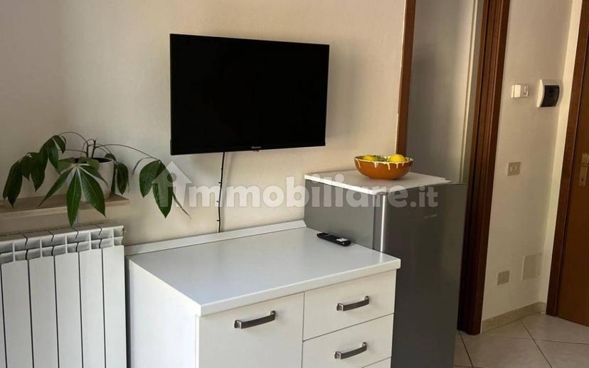 Bilocale via Umberto I 65, Centro, Salò — foto 4 di 6