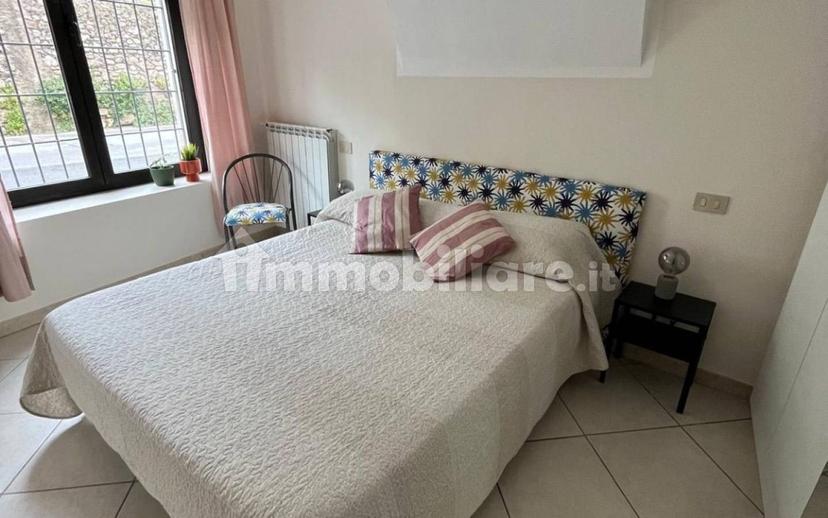 Bilocale via Umberto I 65, Centro, Salò — foto 2 di 6
