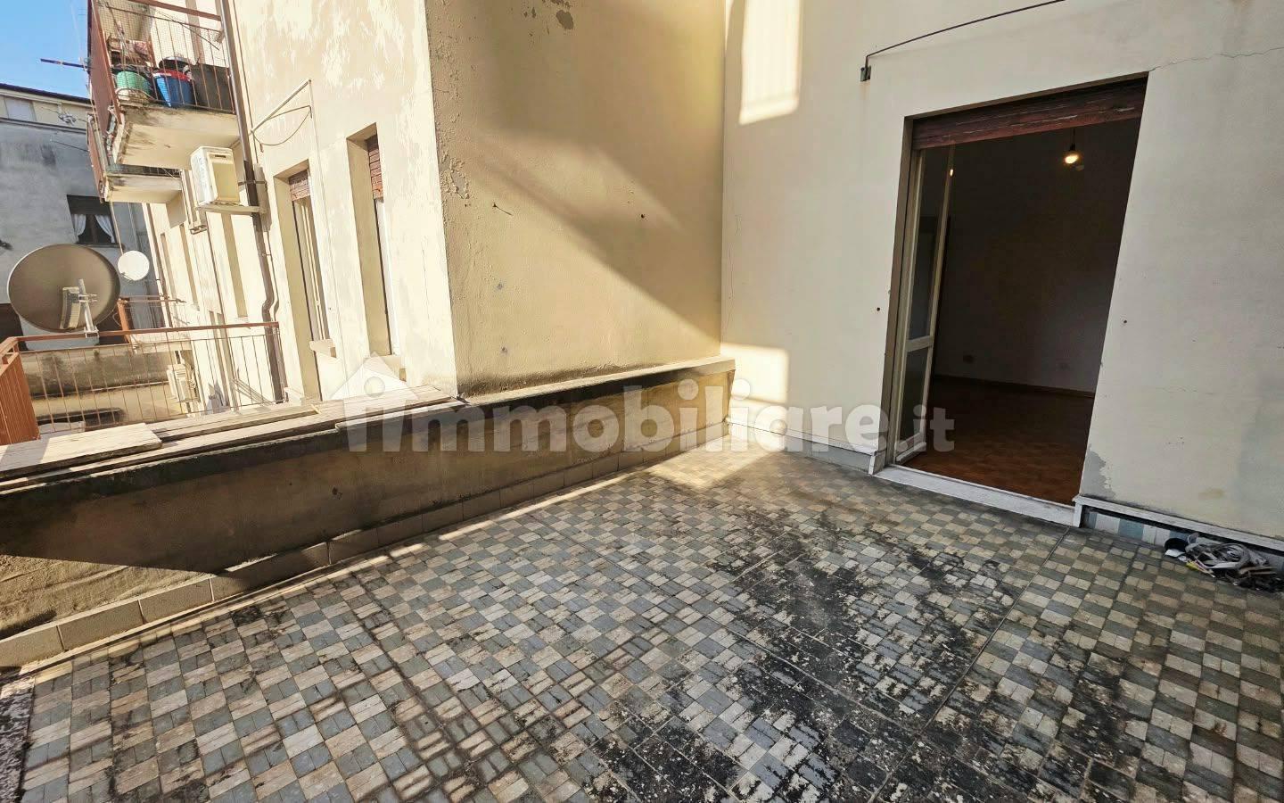 Trilocale via Agostino Berenini 6, Centro, Fidenza