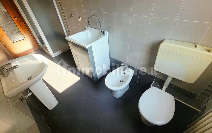 Trilocale via Agostino Berenini 6, Centro, Fidenza — foto 16 di 23