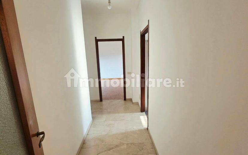Trilocale via Agostino Berenini 6, Centro, Fidenza — foto 6 di 23