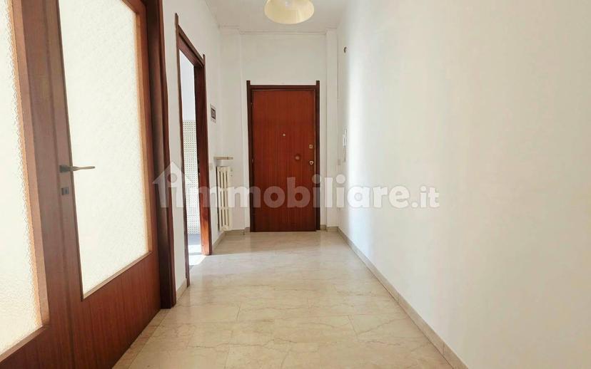 Trilocale via Agostino Berenini 6, Centro, Fidenza — foto 8 di 23