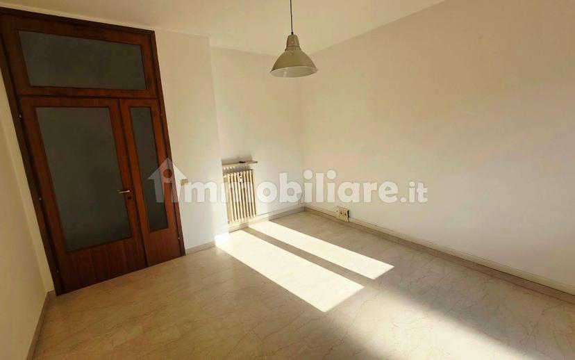 Trilocale via Agostino Berenini 6, Centro, Fidenza — foto 14 di 23