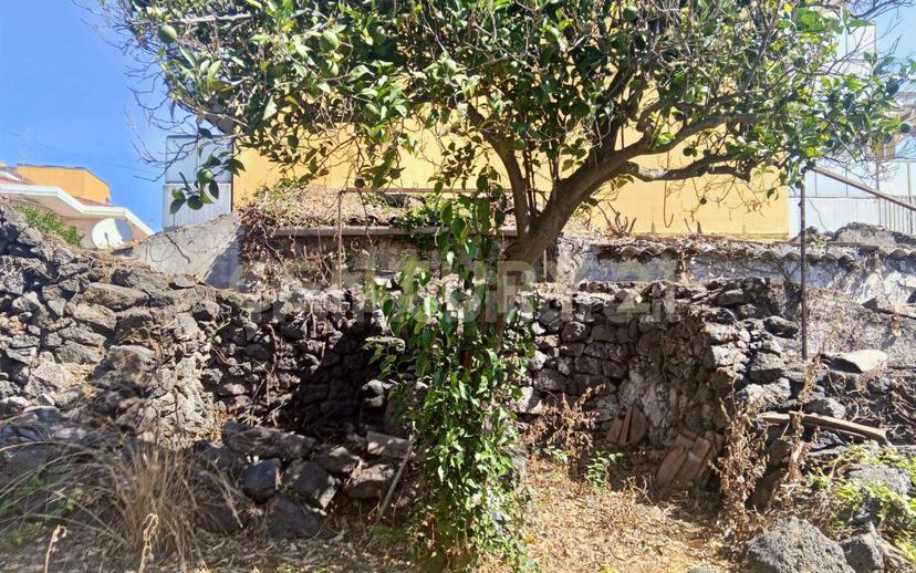 Rustico via Maugeri 12, Valverde — foto 34 di 37
