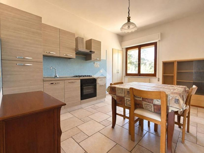 Quadrilocale via U. Tupini 14, Ripaberarda, Castignano — foto 7 di 34