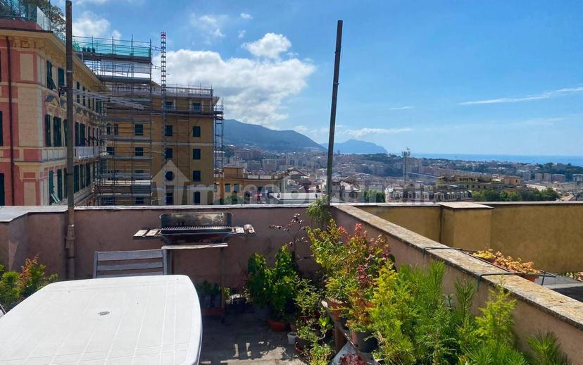 Attico via Contardo, Castelletto, Genova — foto 7 di 26