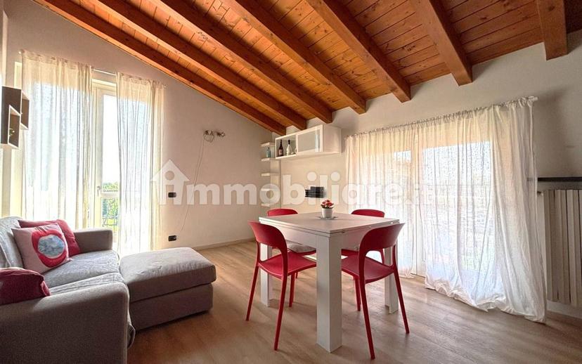 Mansarda via Agazzi 1, Centro, Carate Brianza — foto 14 di 15