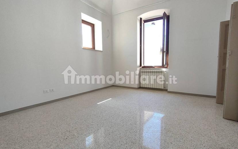Quadrilocale ottimo stato, secondo piano, Villa Comunale, L'Aquila — foto 46 di 68