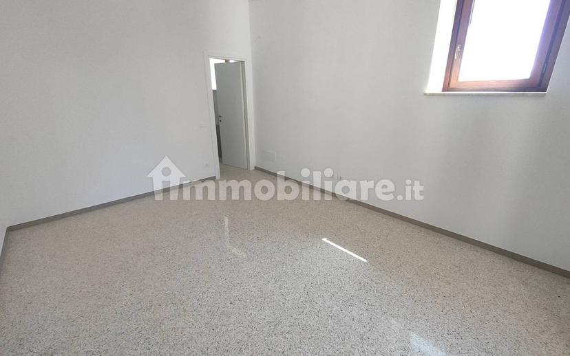 Quadrilocale ottimo stato, secondo piano, Villa Comunale, L'Aquila — foto 56 di 68