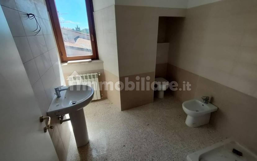 Quadrilocale ottimo stato, secondo piano, Villa Comunale, L'Aquila — foto 31 di 68