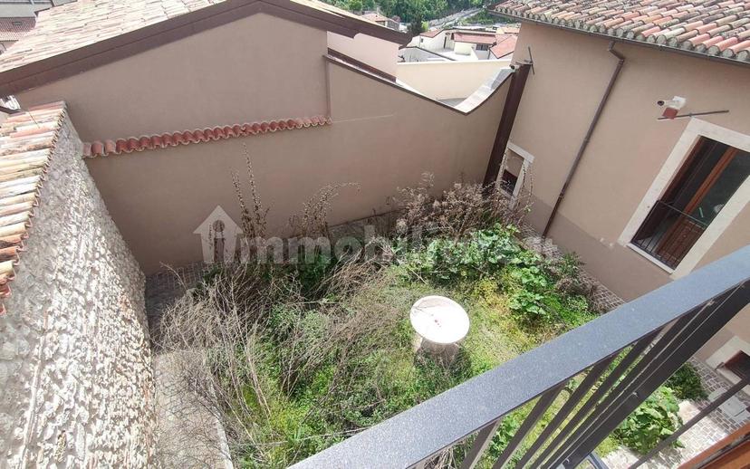 Quadrilocale ottimo stato, secondo piano, Villa Comunale, L'Aquila — foto 32 di 68