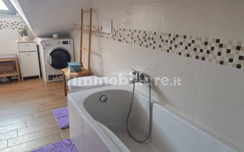 Trilocale via Jan Palach 20, Agrate Brianza — foto 3 di 28