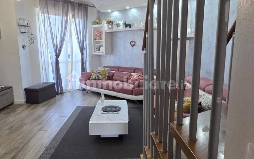 Trilocale via Jan Palach 20, Agrate Brianza — foto 5 di 28