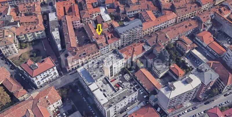 Trilocale via Luigi Cadorna 7, Borghi, Como — foto 3 di 25