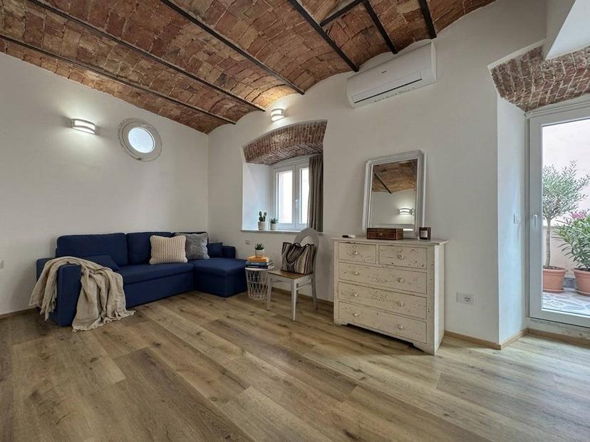 Trilocale corso Ferrari 15, Centro, Albisola Superiore — foto 10 di 24