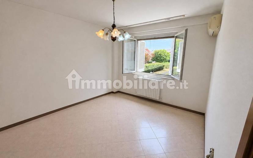 Trilocale via Paolo Borsellino 29, Centro, Tromello — foto 2 di 30
