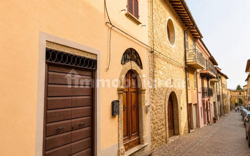 Quadrilocale via Ippolito Borghesi, Centro, Sigillo — foto 21 di 38