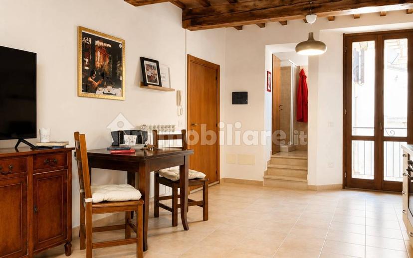 Quadrilocale via Ippolito Borghesi, Centro, Sigillo — foto 30 di 38