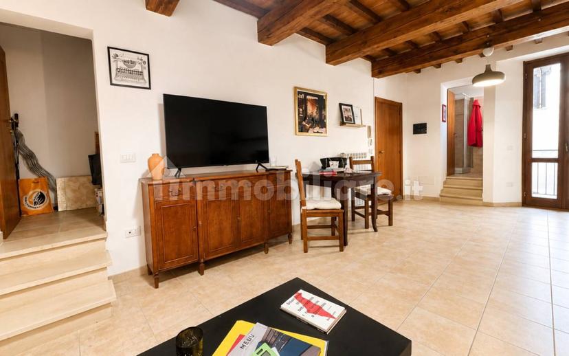 Quadrilocale via Ippolito Borghesi, Centro, Sigillo — foto 18 di 38