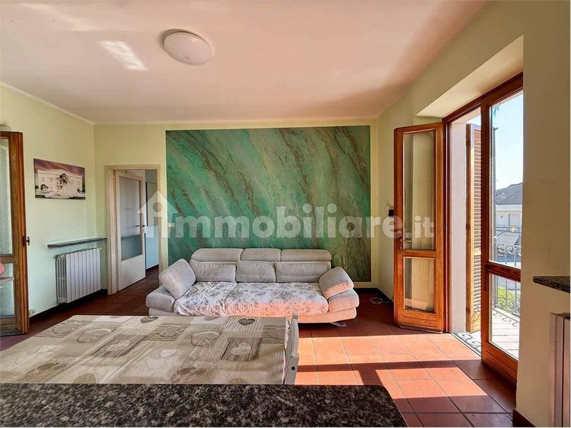 Bilocale buono stato, secondo piano, Centro, Borgomanero — foto 5 di 14