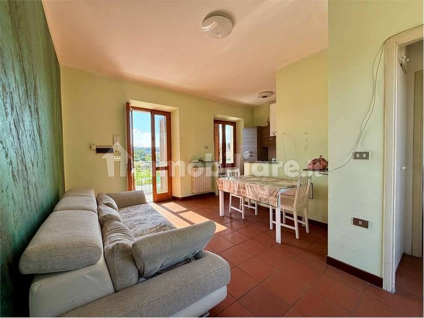 Bilocale buono stato, secondo piano, Centro, Borgomanero — foto 6 di 14