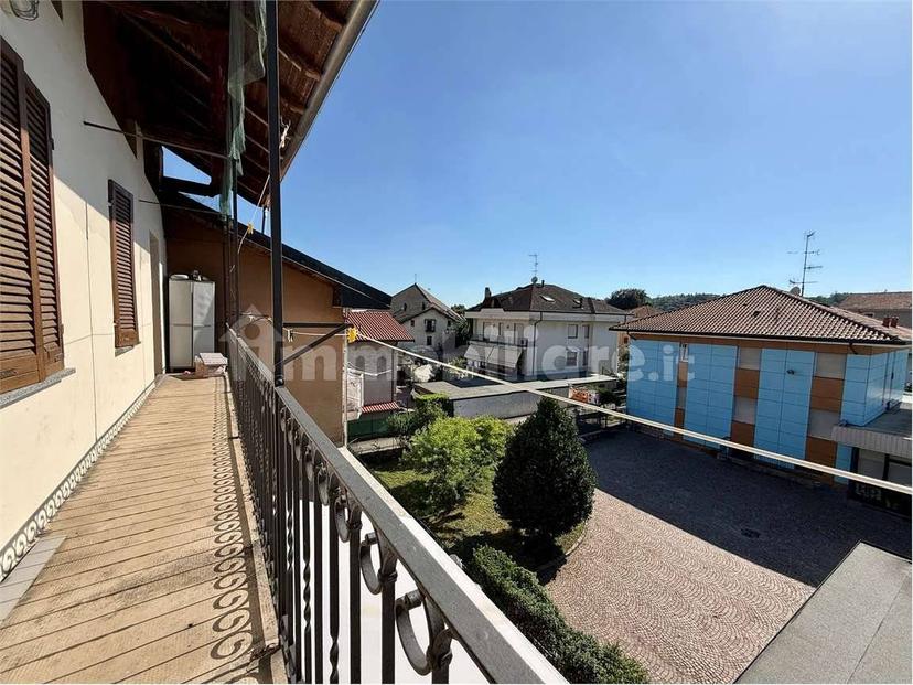 Bilocale buono stato, secondo piano, Centro, Borgomanero — foto 11 di 14
