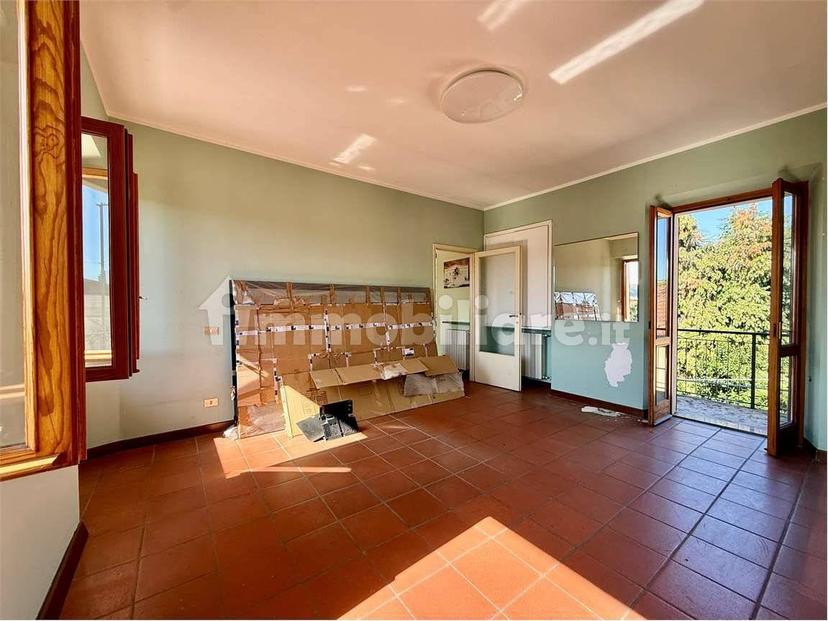 Bilocale buono stato, secondo piano, Centro, Borgomanero — foto 10 di 14