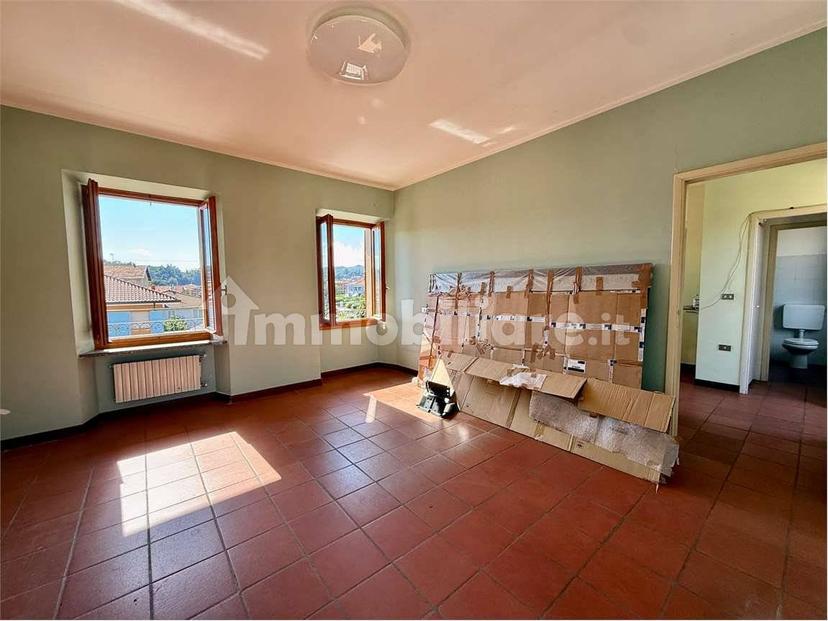 Bilocale buono stato, secondo piano, Centro, Borgomanero — foto 8 di 14