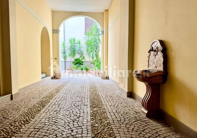 Mansarda buono stato, 45 m², Centro Storico, Reggio Emilia — foto 11 di 15