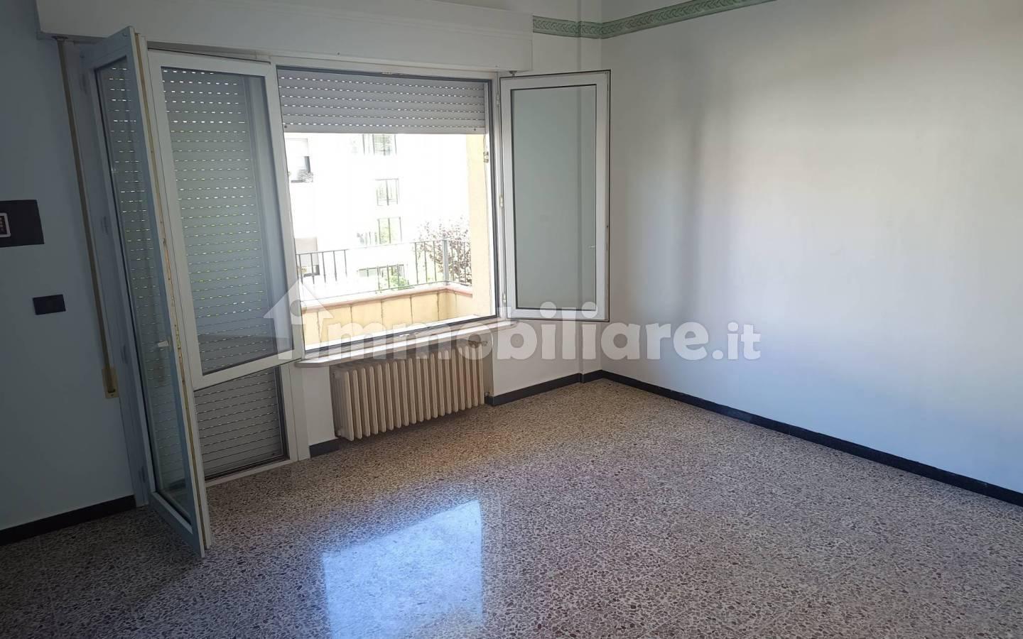 Quadrilocale viale Savona, Parco, Riccione