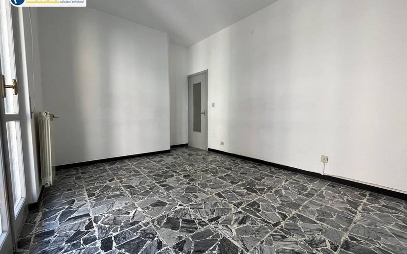 Quadrilocale via Sorrento 2, Borghetto Santo Spirito — foto 9 di 28