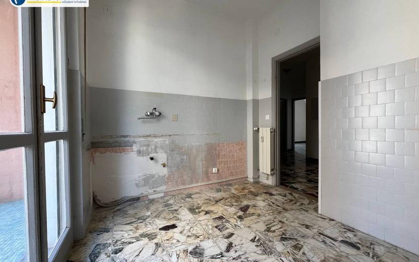 Quadrilocale via Sorrento 2, Borghetto Santo Spirito — foto 18 di 28