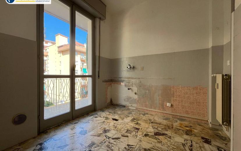 Quadrilocale via Sorrento 2, Borghetto Santo Spirito — foto 25 di 28