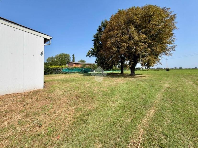 Rustico via Giorgio La Pira 6, Luzzara — foto 19 di 26