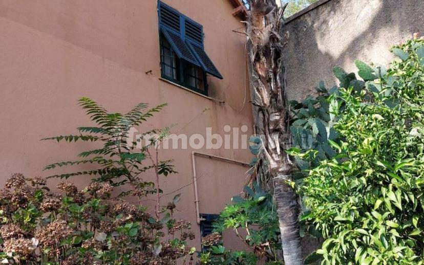 Villa unifamiliare salita della Chiappa 6, Molassana, Genova — foto 6 di 14